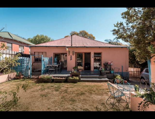 3 BEDROOM HOUSE FOR SALE IN KENSINGTON